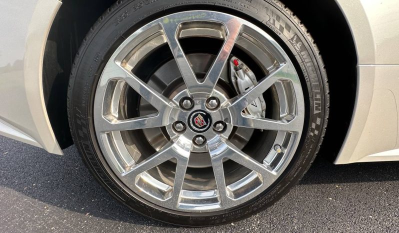 
								2011 CADILLAC CTS-V full									