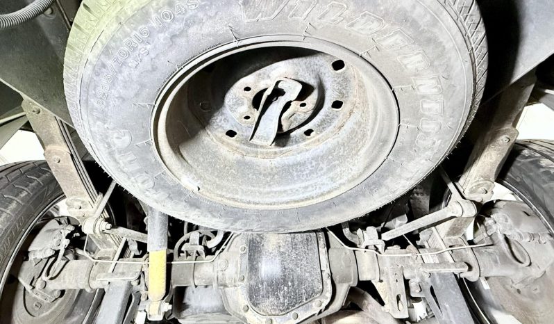 
								2000 Ford F-150 SVT Lightning full									