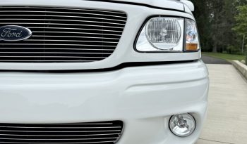 
										2000 Ford F-150 SVT Lightning full									