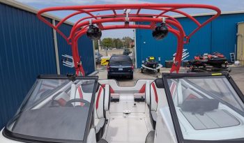 
										2020 Yamaha Marine 242X full									
