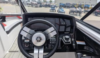 
										2020 Yamaha Marine 242X full									