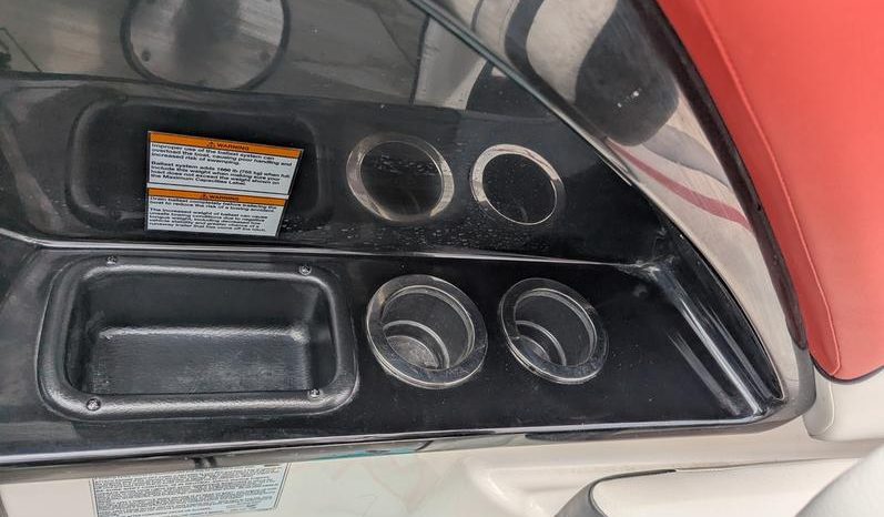 
								2020 Yamaha Marine 242X full									