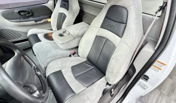 
										2000 Ford F-150 SVT Lightning full									
