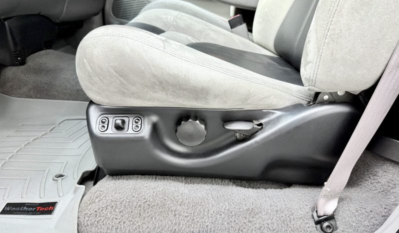
								2000 Ford F-150 SVT Lightning full									