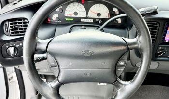 
										2000 Ford F-150 SVT Lightning full									