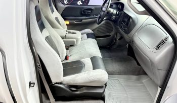 
										2000 Ford F-150 SVT Lightning full									