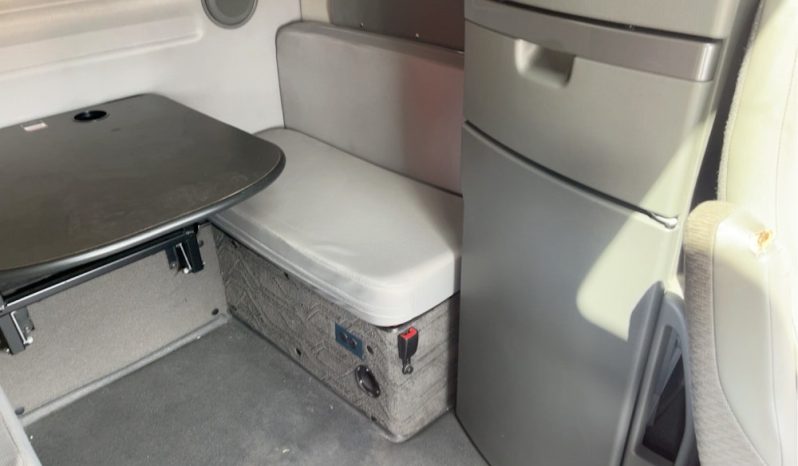 
								2019 Volvo VNL T/A full									