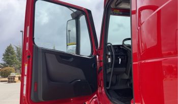 
										2019 Volvo VNL T/A full									