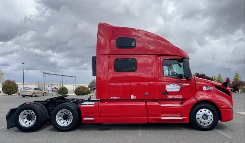 
								2019 Volvo VNL T/A full									